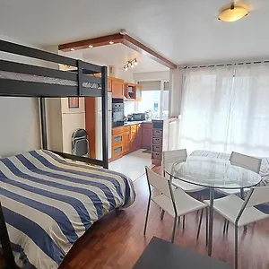 Cosy 33 M² Limite Lyon. Parking Privatif. Bron